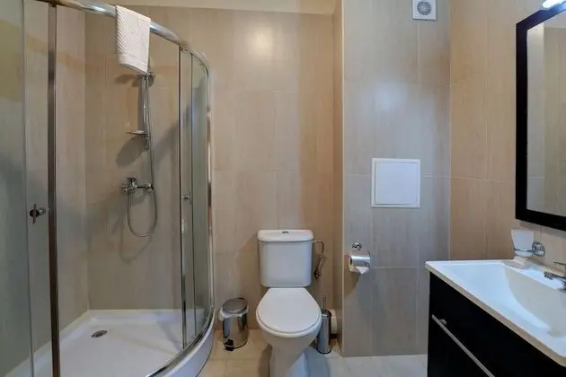 Classic Apart Daire, 2 Yatak Odası, Balkon, Golf Manzaralı