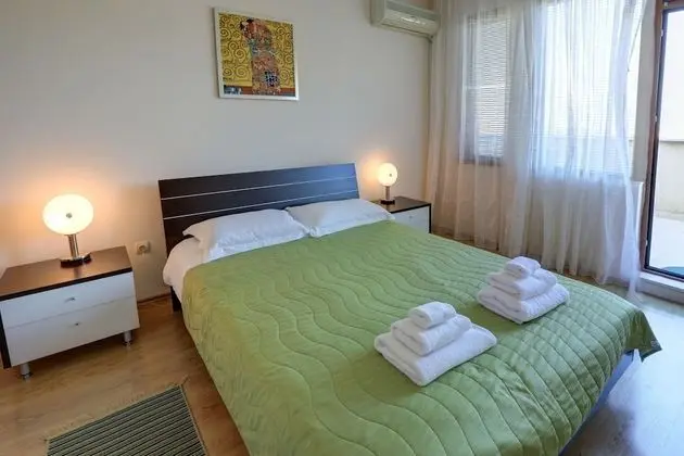 Deluxe Apart Daire, 2 Yatak Odası, Balkon, Kısmi Deniz Manzaralı