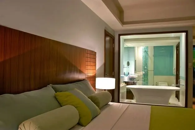 Aqua Spa Suite