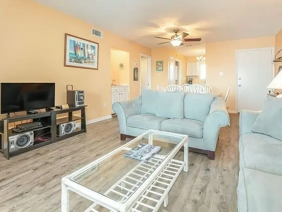 Daire, Birden Çok Yatak, Mutfak, Havuz Manzaralı (5C)