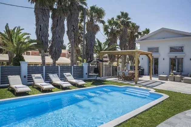 Deluxe Villa with Private Pool, Sea View (1)