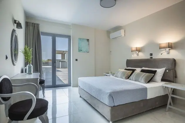 Deluxe Villa with Private Pool, Sea View (2)