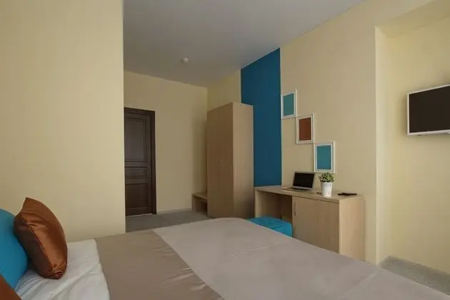 Comfort Tek Büyük Yataklı Oda