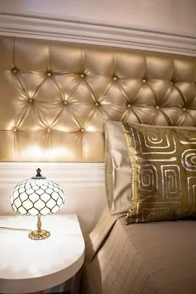 Business Tek Büyük veya İki Ayrı Yataklı Oda