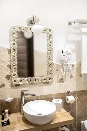 Deluxe Tek Büyük veya İki Ayrı Yataklı Oda