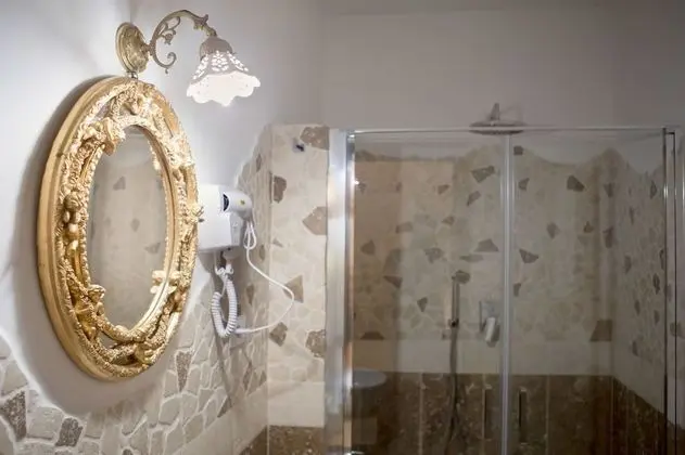 Luxury Üç Kişilik Oda