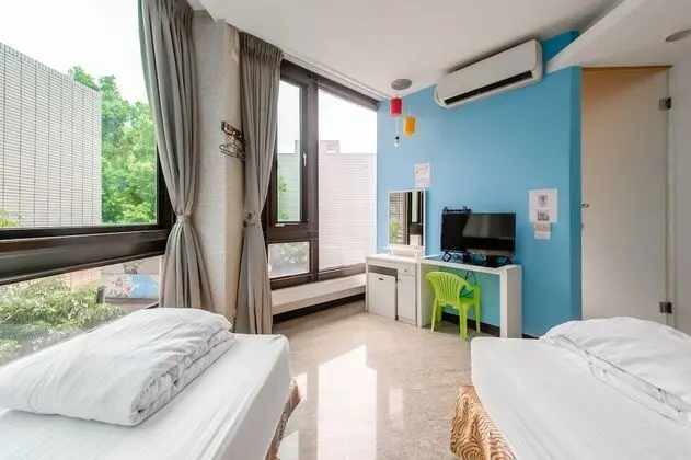 İki Ayrı Yataklı Oda, Şehir Manzaralı