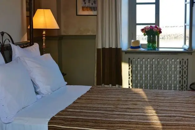 Luxury Tek Büyük Yataklı Oda