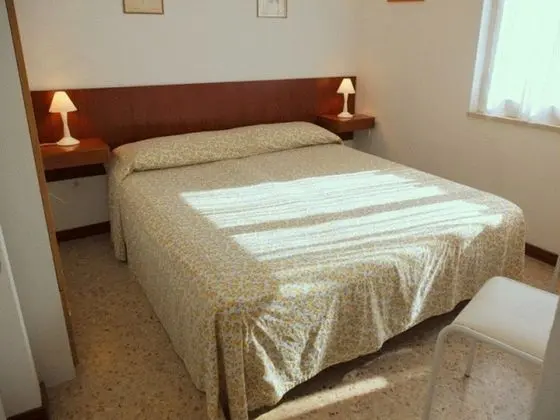 Basic Bungalov, 2 Yatak Odası (sisC)