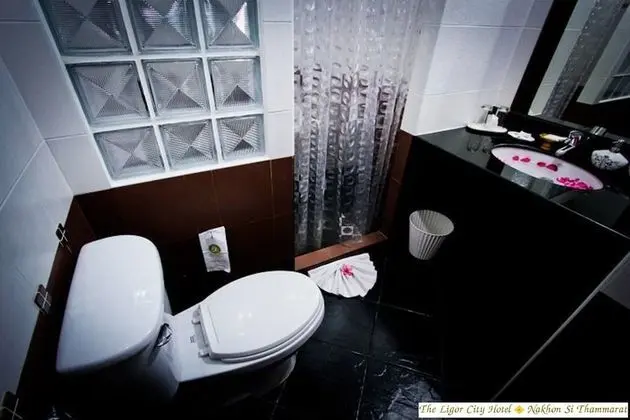 The Legend of muang Ligor Suite Room