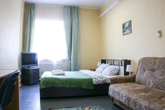 Standard Tek Büyük Yataklı Oda