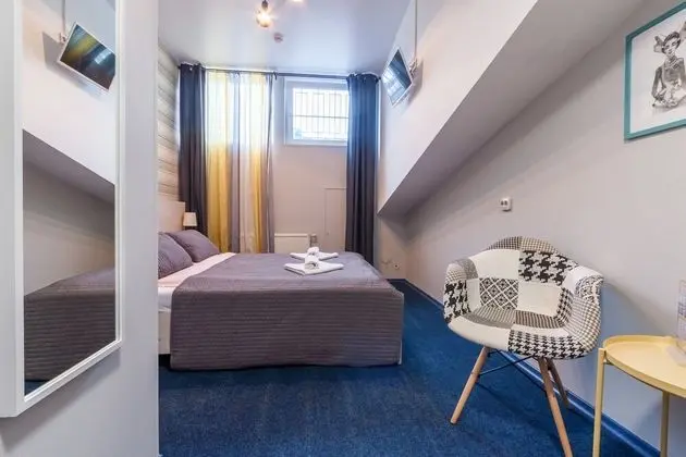 Standard Tek Büyük Yataklı Oda