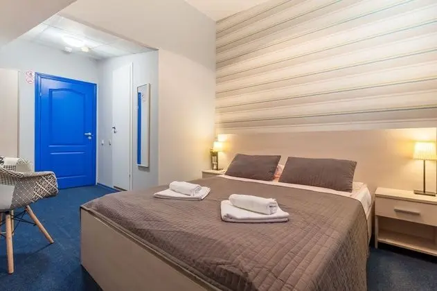 Standard Tek Büyük Yataklı Oda