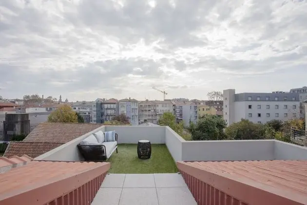 Comfort Apart Daire, 1 Yatak Odası, Teras, Şehir Manzaralı