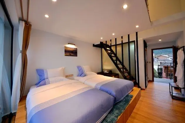 Family Çatı Katı (Loft), Göl Manzaralı