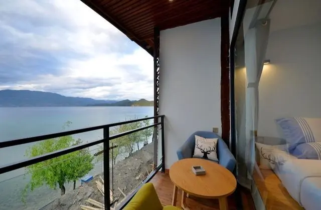 Family Çatı Katı (Loft), Göl Manzaralı