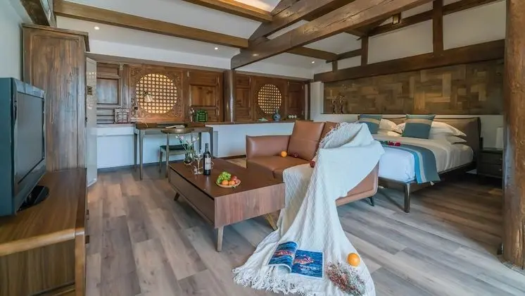 Deluxe Tek Büyük Yataklı Oda, Balkon
