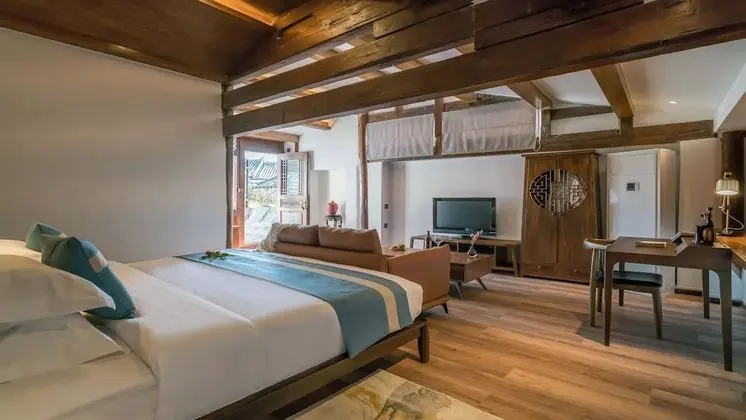 Deluxe Tek Büyük Yataklı Oda, Balkon