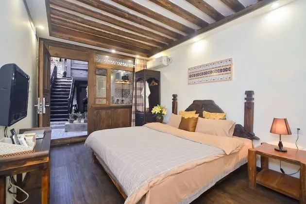 Comfort Tek Büyük Yataklı Oda