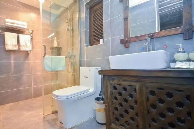 Comfort Tek Büyük Yataklı Oda