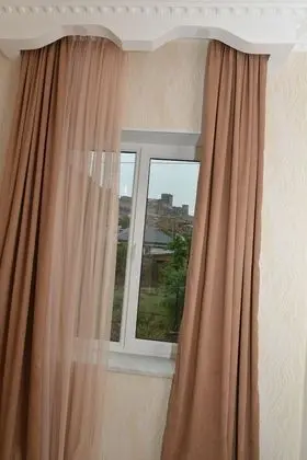 Üç Kişilik Oda, Şehir Manzaralı