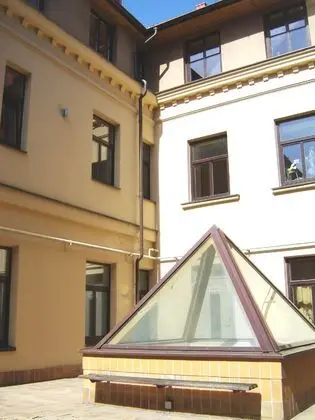 Traditional Apart Daire