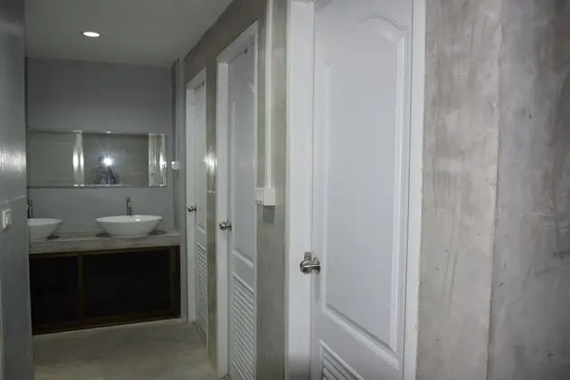 Twin Room Shared Bathroom