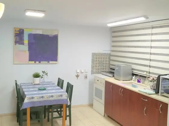 Family Suite, 2 Bedrooms, Kitchen, Ground Floor(03)