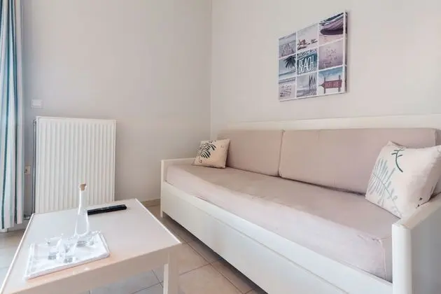 Stüdyo, Bahçe Manzaralı