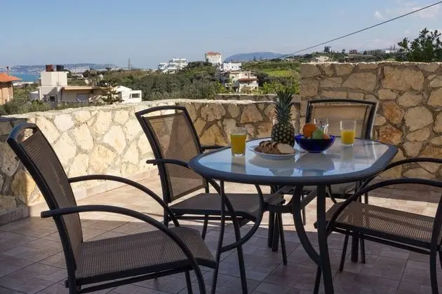 Stüdyo, Bahçe Manzaralı