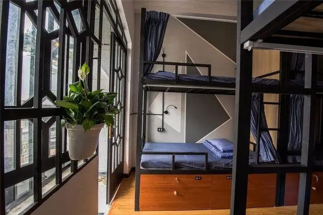 Standard Ortak Ranzalı Oda, Karma Ranzalı Oda (10 Beds)