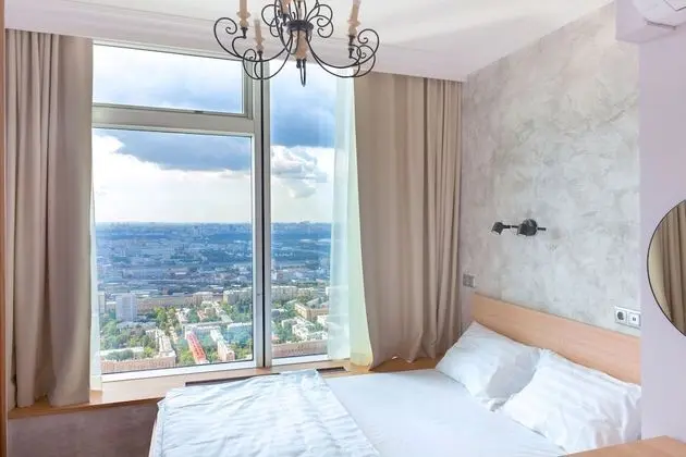 Panoramic Tek Büyük Yataklı Oda