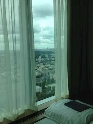 Panoramic Tek Büyük Yataklı Oda