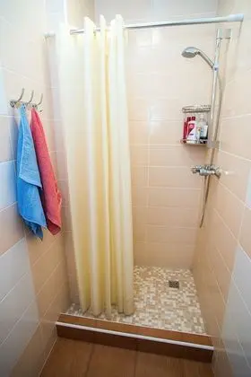 Ortak Ranzalı Oda, Sadece erkekler için (8 guests)