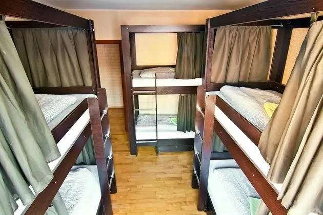 Ortak Ranzalı Oda, Sadece kadınlar için (6 guests)