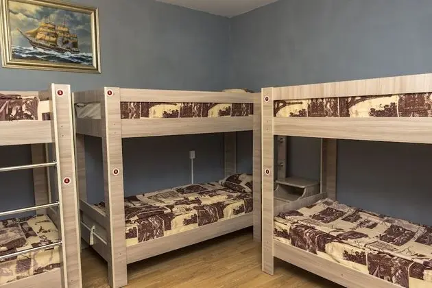 Ortak Ranzalı Oda, Sadece kadınlar için (Bed in 6-bed Room)