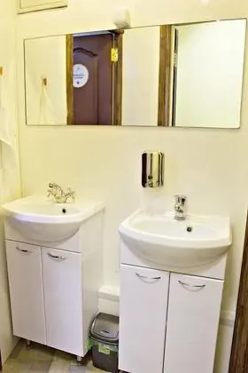 Economy Tek Büyük Yataklı Oda