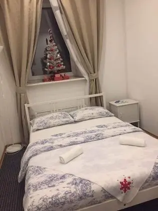 Tek Büyük Yataklı Oda (White)