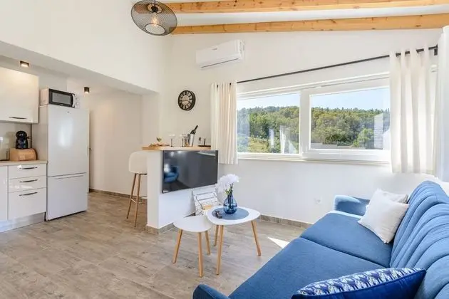 Villa (2 Bedroom Villa with Pool and Hot Tub)