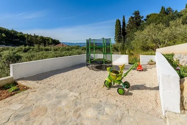 Villa (2 Bedroom Villa with Pool and Hot Tub)