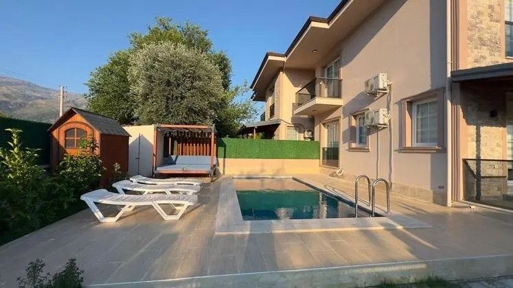 Villa, Havuz Manzaralı, Balkon veya Teraslı
