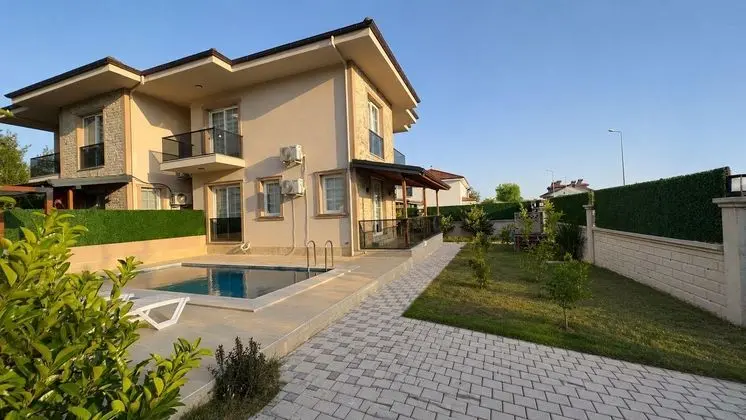 Villa, Havuz Manzaralı, Balkon veya Teraslı