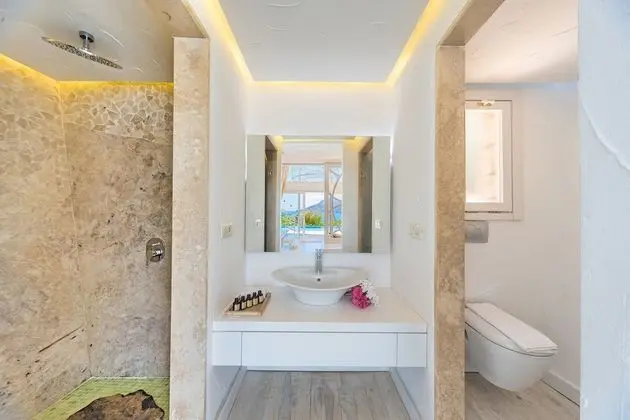 The Pavilions - Private Pool Houses