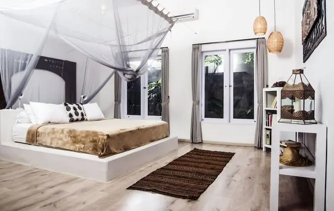 Exclusive Apart Daire, Havuz Manzaralı