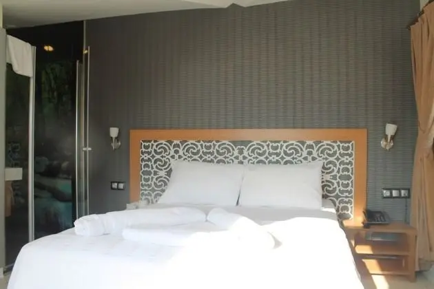 Deluxe Tek Büyük Yataklı Oda, Deniz Manzaralı
