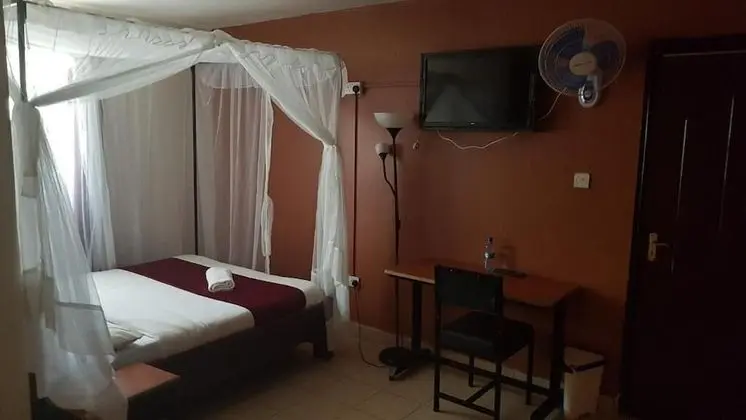 Deluxe Tek Büyük Yataklı Oda