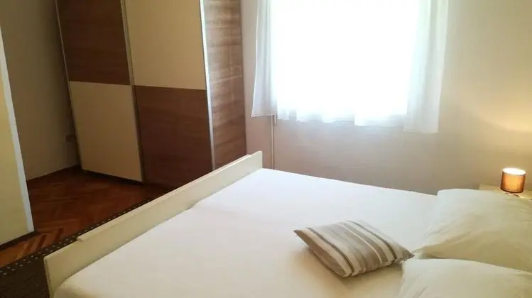 Apart Daire (Lilac - 100m from pebble beach - A1(6)