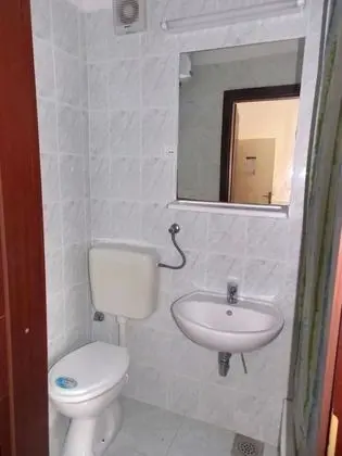 Apart Daire (Lilac - 100m from pebble beach - A1(6)