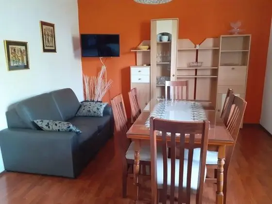 Apart Daire (Lilac - 100m from pebble beach - A1(6)