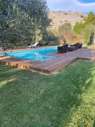 Villa, 4 Yatak Odası, Şömine
